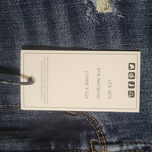 *HP* NEW Judy Blue Straight Leg Distressed Jeans - Picture 2 of 4